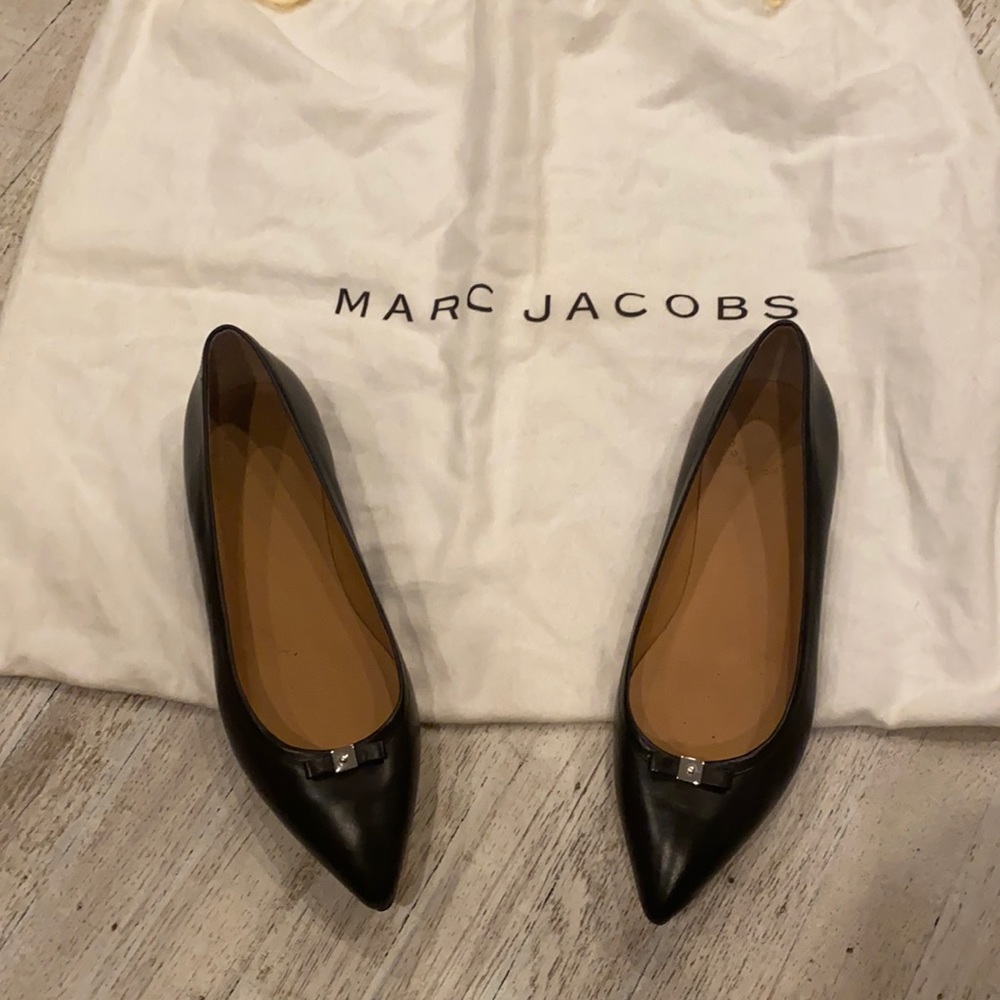 - MARC JACOBS FLATS 41 Marc by Marc Jacobs Flats